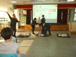 115.01.21-CPR+AED急救演練(台中市消防局)六年級